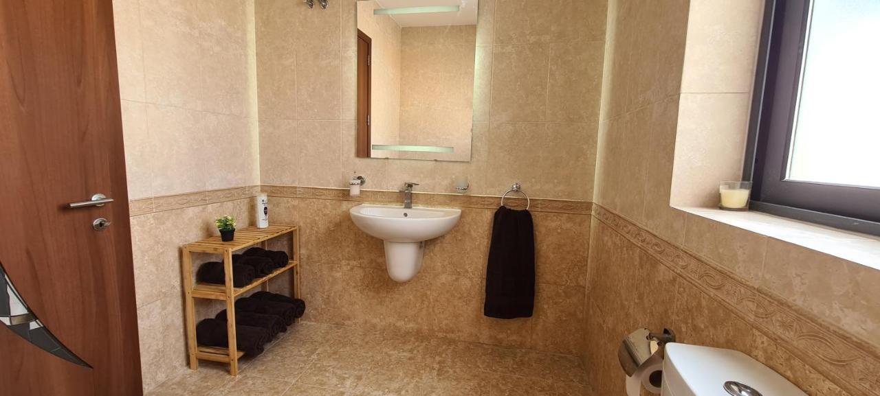 Large Apartment In Marsascala. Sleeps 6 Marsaskala Eksteriør bilde
