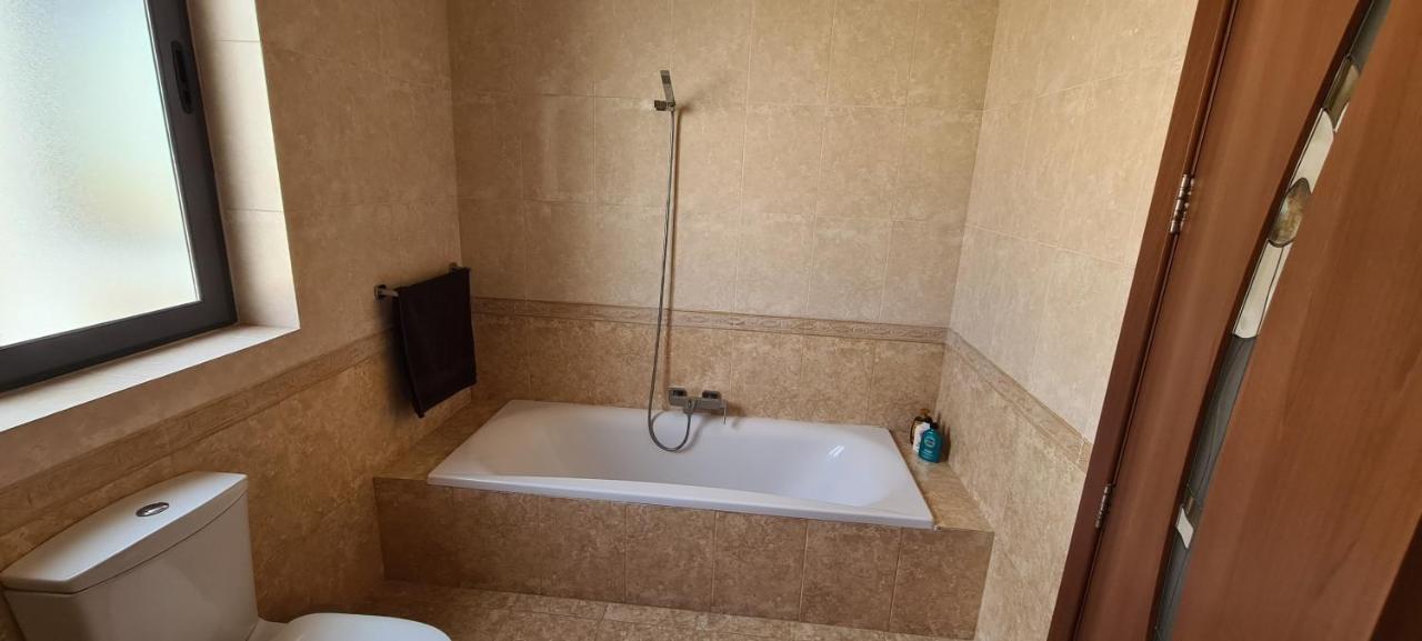 Large Apartment In Marsascala. Sleeps 6 Marsaskala Eksteriør bilde